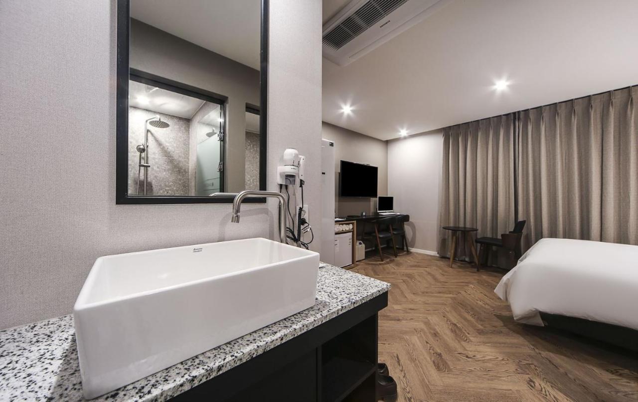 Maron Hotel Nampo Пусан Экстерьер фото